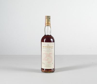 Macallan, Single Highland Scotch Whisky Anniversary 25 Years Old