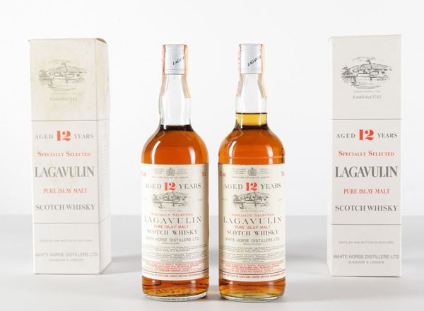 Lagavulin, White Horse Distillers, Pure Islay Malt Scotch Whisky 12 years old