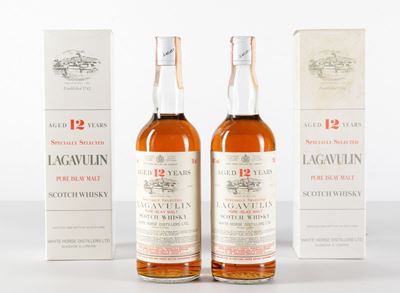 Lagavulin, White Horse Distillers, Pure Islay Malt Scotch Whisky 12 Years Old