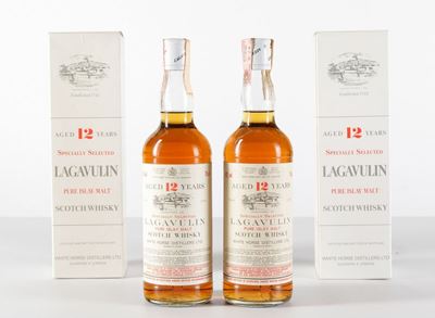 Lagavulin, White Horse Distillers, Pure Islay Malt Scotch Whisky 12 Years Old
