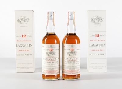 Lagavulin, White Horse Distillers, Pure Islay Malt Scotch Whisky 12 Years Old