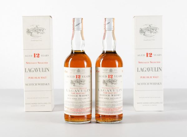 Lagavulin, White Horse Distillers, Pure Islay Malt Scotch Whisky 12 years old