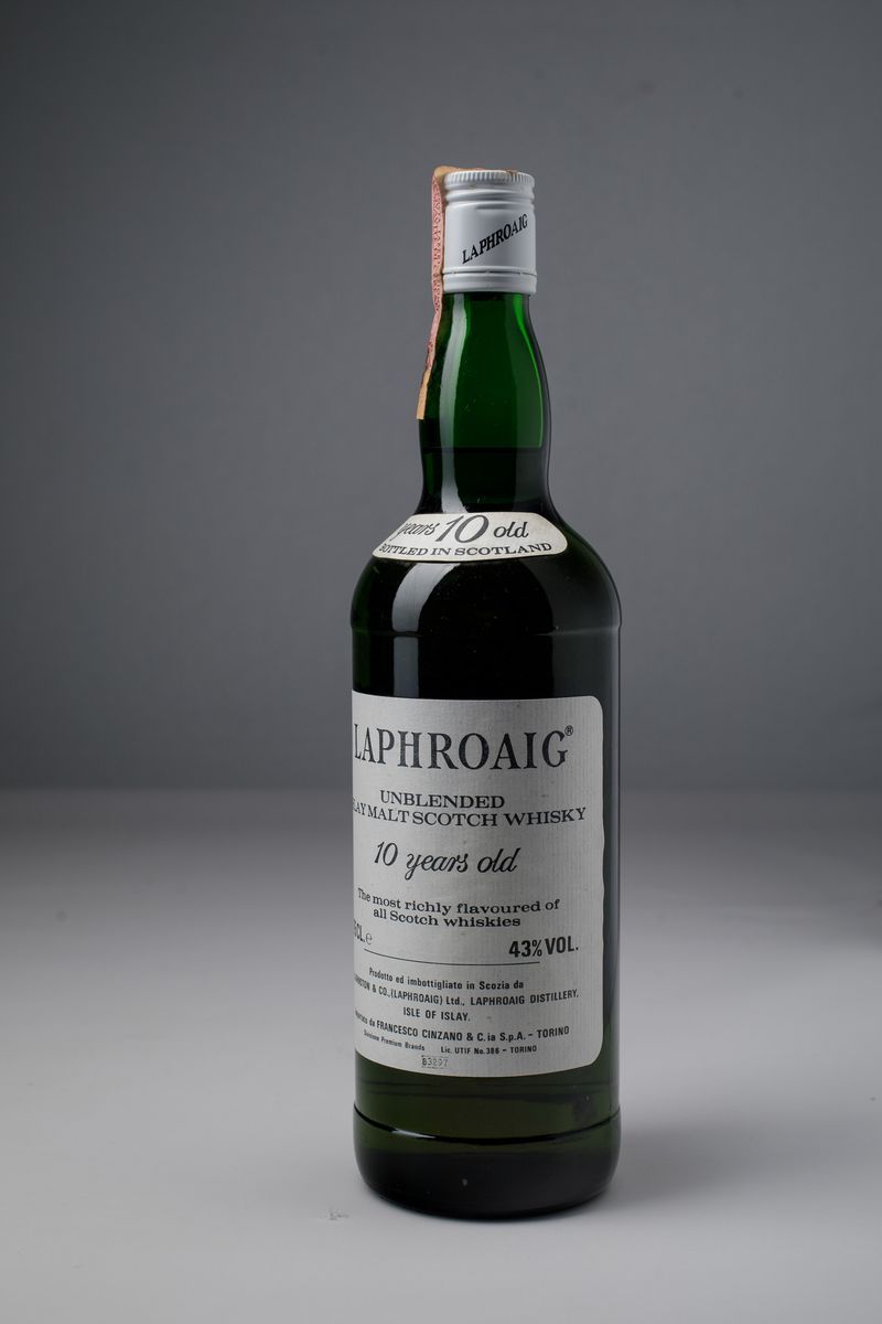 Laphroaig, Unblended Islay Malt Scotch Whisky 10 Years Old