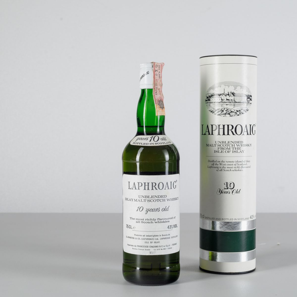 Laphroaig, Unblended Islay Malt Scotch Whisky 10 Years Old