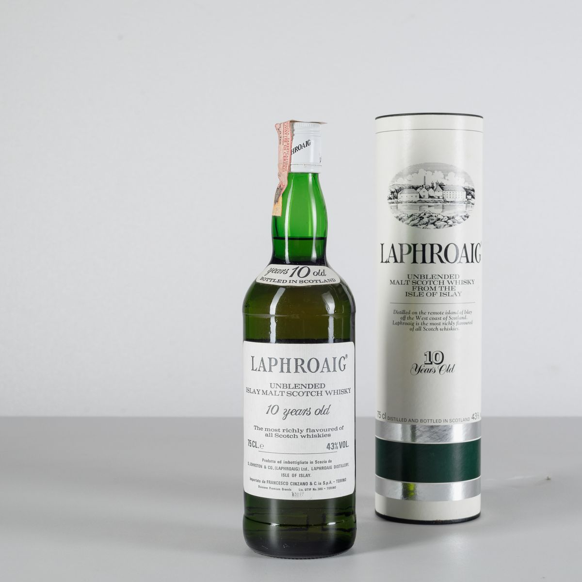 Laphroaig, Unblended Islay Malt Scotch Whisky 10 Years Old