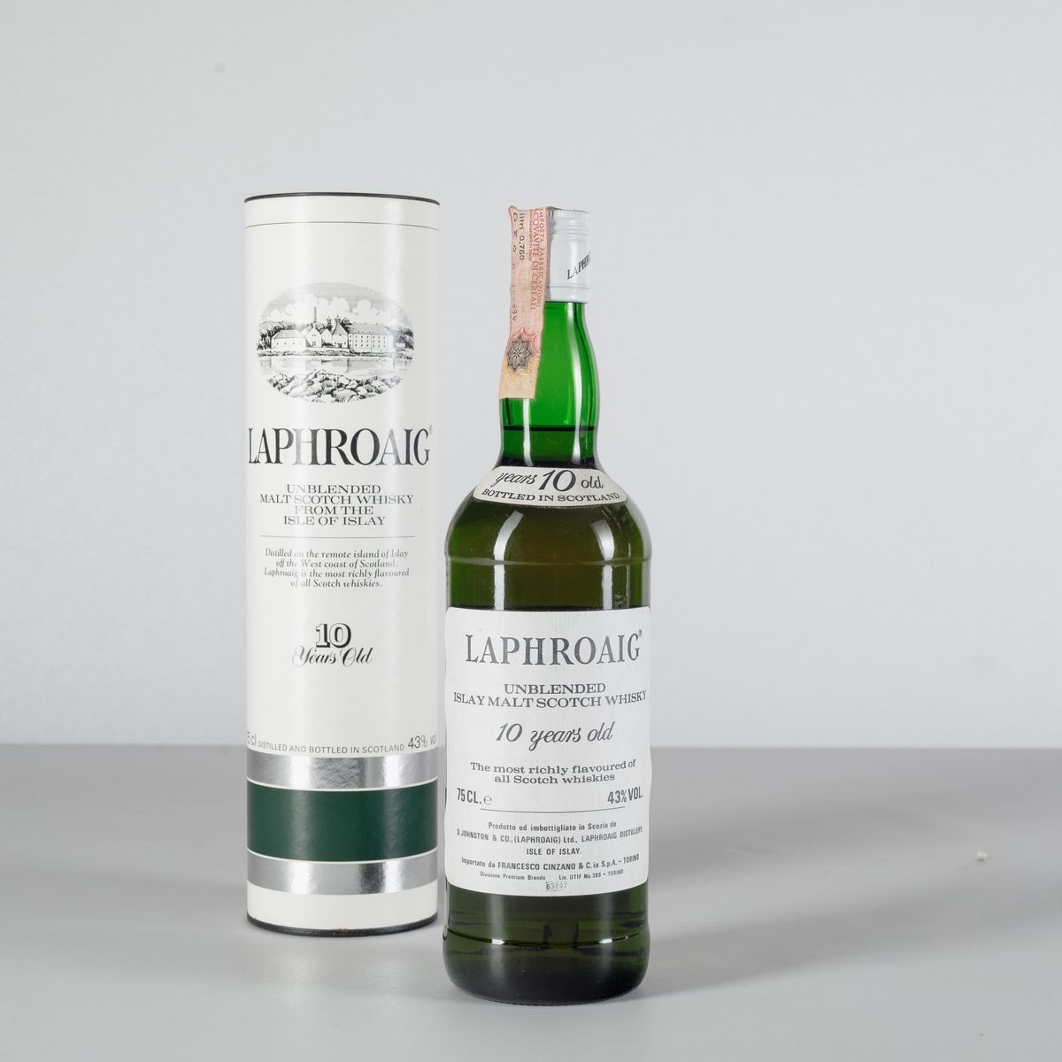 Laphroaig, Unblended Islay Malt Scotch Whisky 10 Years Old