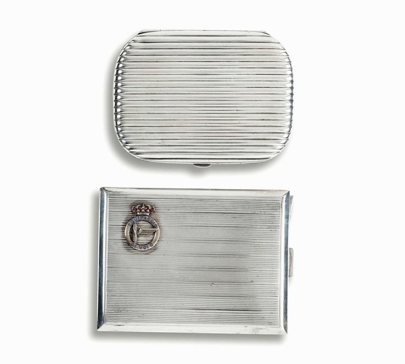 Due porta sigarette in argento , XX secolo - Auction Collectible silverware  - 20th century - II - Cambi Casa d'Aste