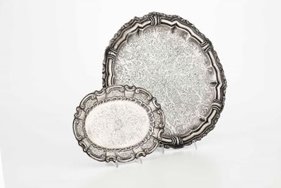 Due Vassoi in Argento. Argenteria Artistica Milanese del XX Secolo. Argentiere Miracoli