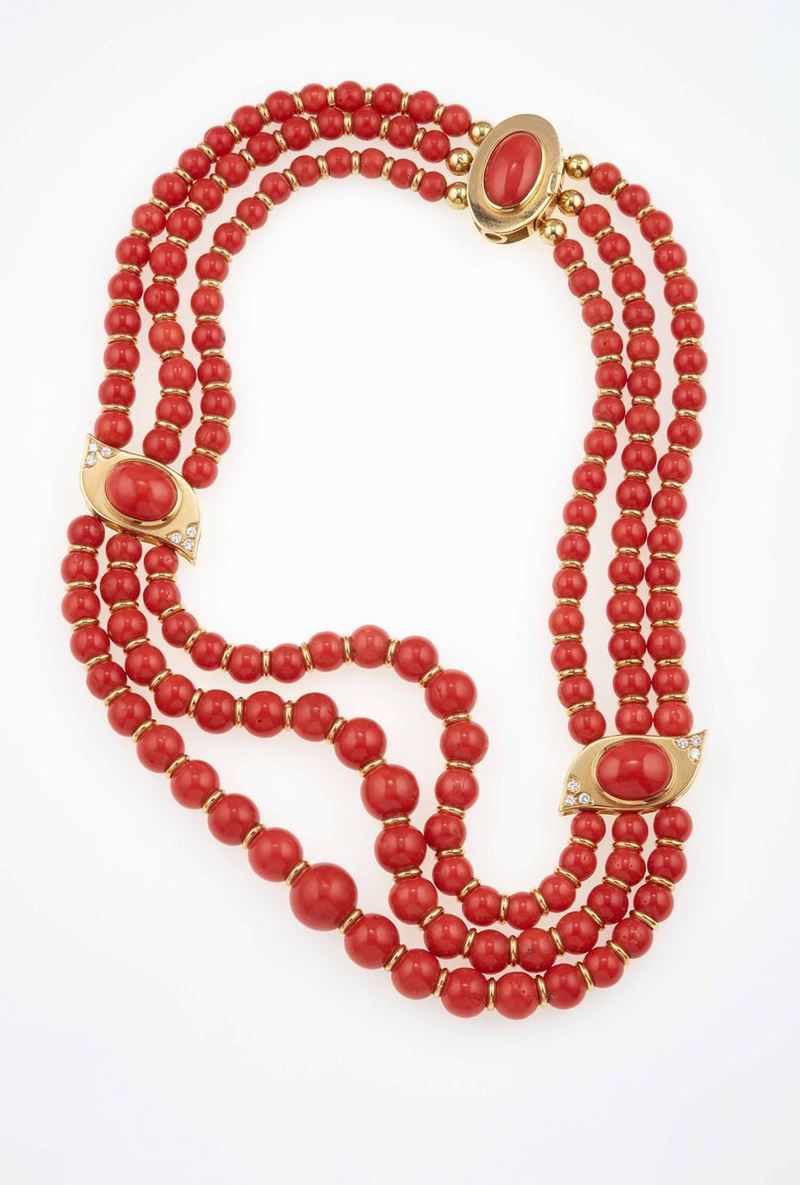 Collana a tre fili di corallo  - Auction Fine Coral Jewels - II - Cambi Casa d'Aste