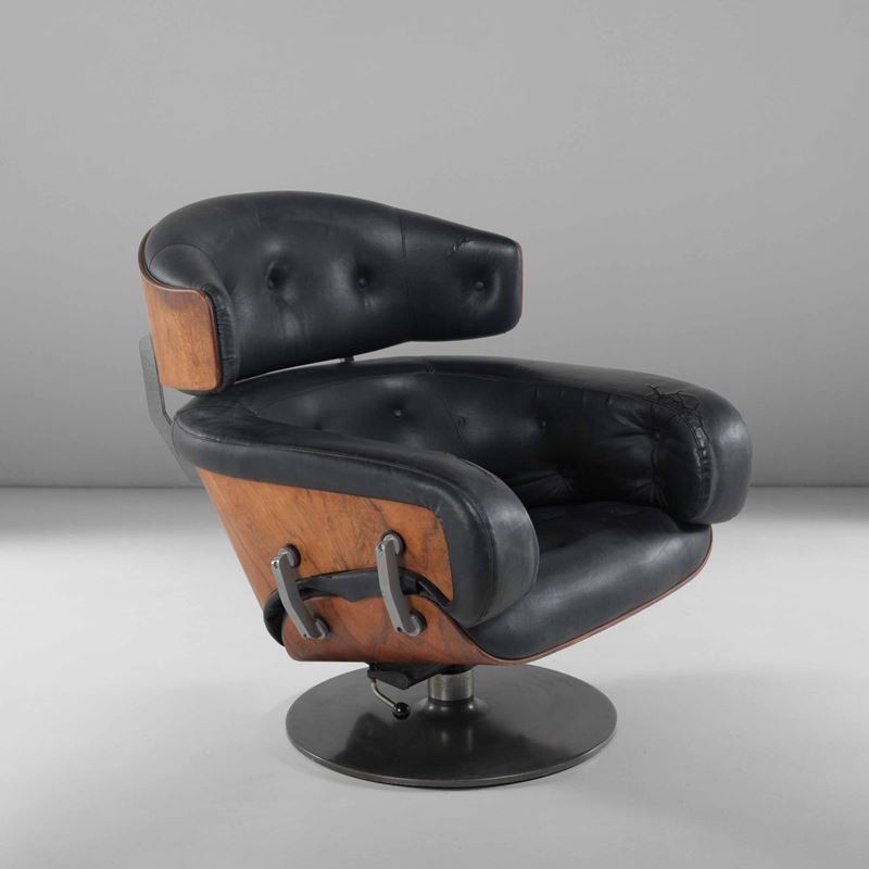 Martin Grierson  - Auction Design - Cambi Casa d'Aste
