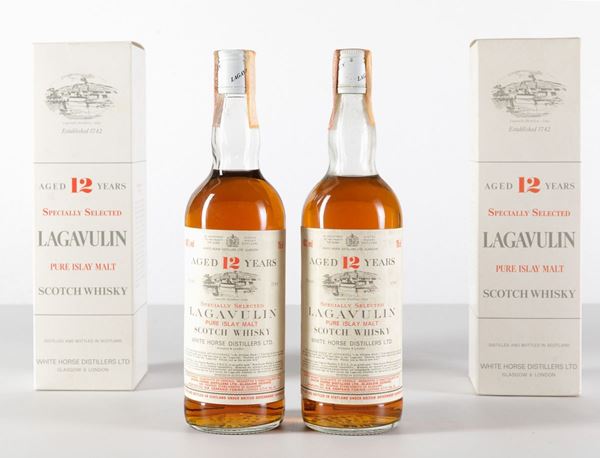 Lagavulin, White Horse Distillers, Pure Islay Malt Scotch Whisky 12 years old