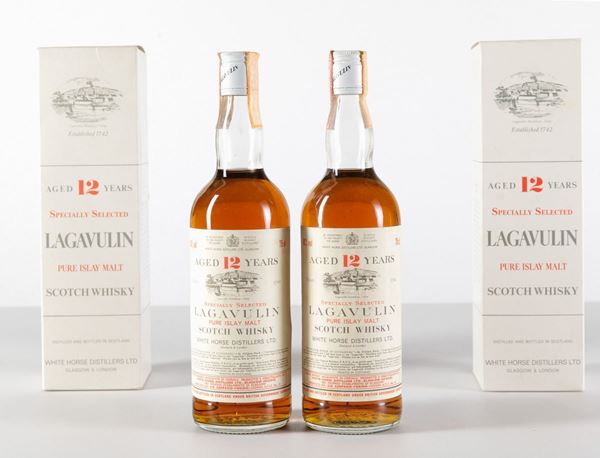 Lagavulin, White Horse Distillers, Pure Islay Malt Scotch Whisky 12 years old