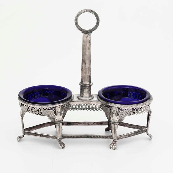 Saliera in argento e vetro blu cobalto. Francia XX secolo