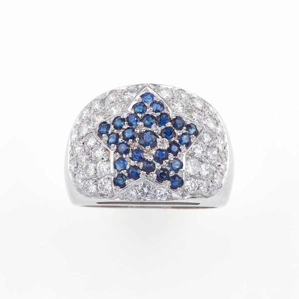 Diamond, sapphire and gold ring