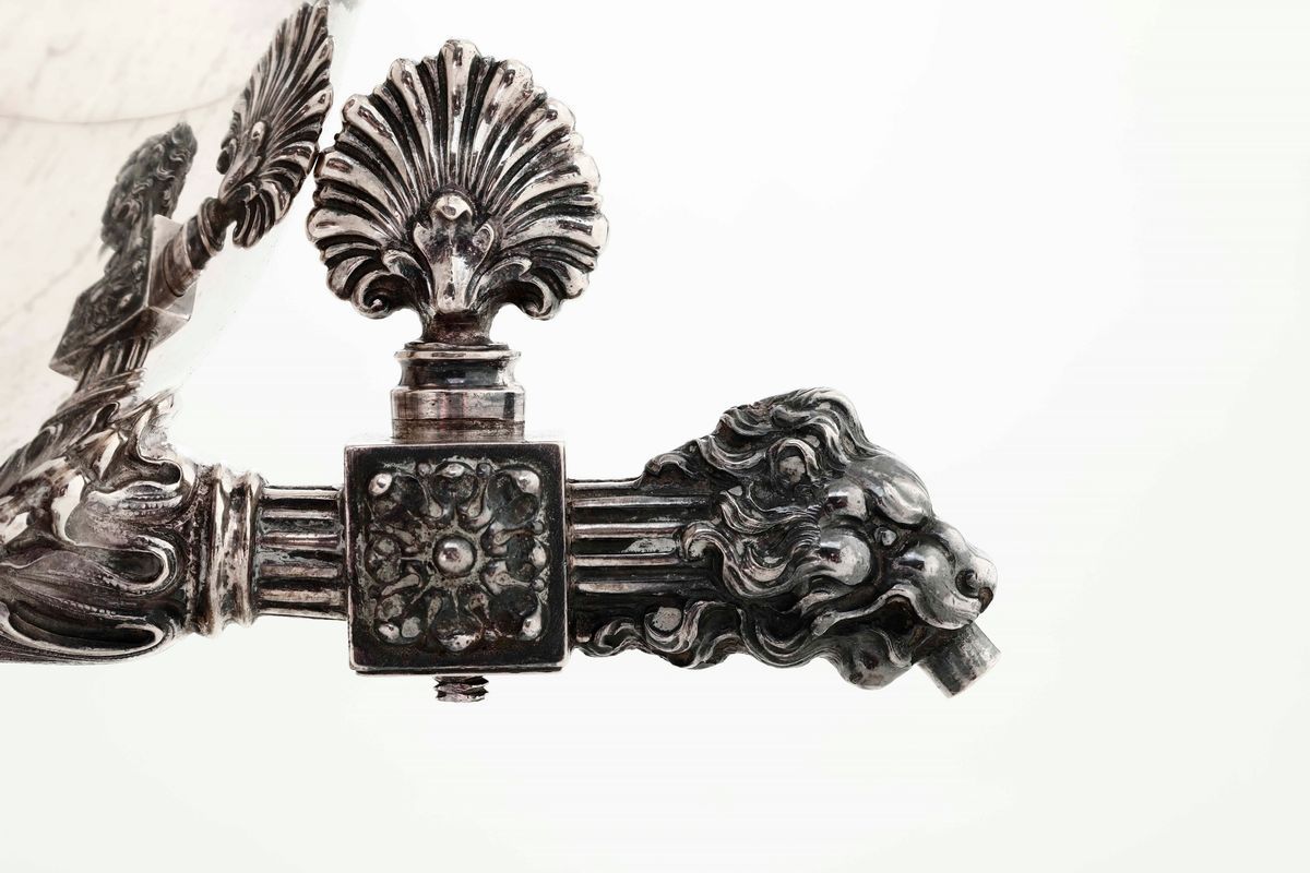 Samovar in Argento Sterling Fuso e Cesellato. Argenteria Artistica Italiana del XX Secolo. Bollo ...