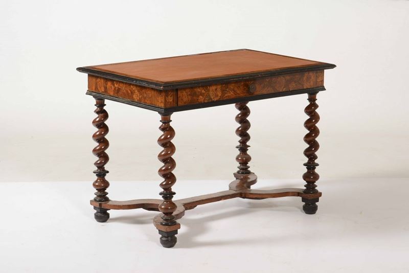 Tavolo il legno lastronato ed intarsiato. Olanda XIX secolo  - Asta Antiquariato Gennaio | Cambi Time - Cambi Casa d'Aste