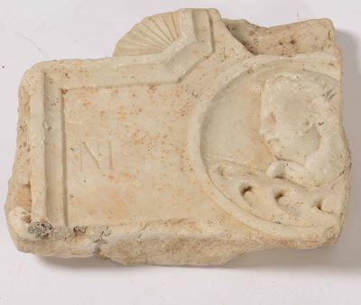 Frammento in Marmo con Ritratto di Profilo, XVII Secolo