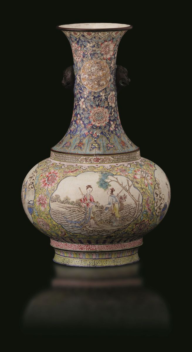 Vaso a Bottiglia in Smalto con Scene di Vita Comune Entro Riserve, Decori Floreali e Mascheroni, ...