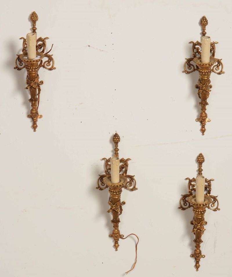 Quattro appliques in metallo dorato, XIX secolo  - Auction Antiques | Time Auction - Cambi Casa d'Aste