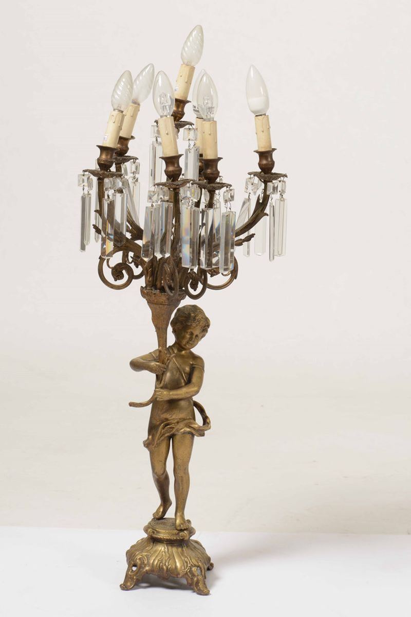 Candelabro in metallo dorato a sette luci, XX secolo  - Auction Antiques | Time Auction - Cambi Casa d'Aste