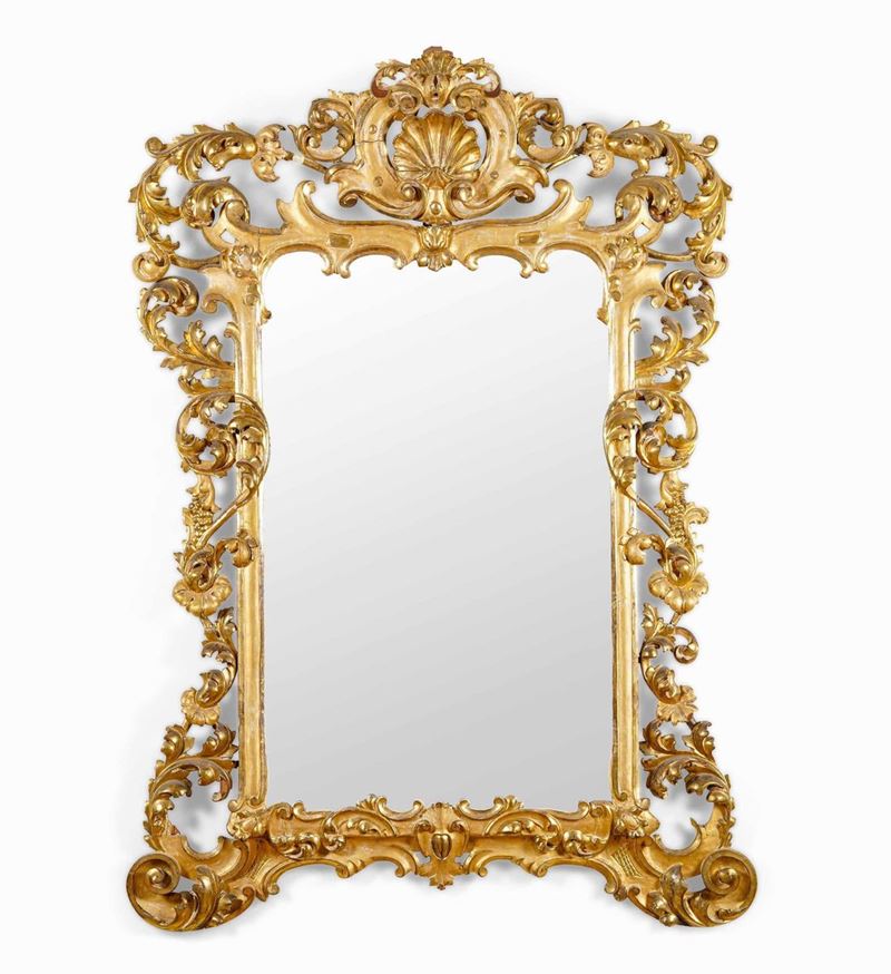 Grande specchiera in legno intagliato, traforato e dorato. XIX secolo  - Asta Dimore Italiane - Cambi Casa d'Aste