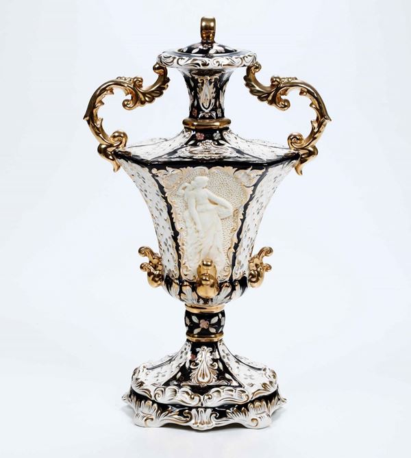 Vaso bruciaprofumi Probabilmente Inghilterra, terzo quarto del XIX secolo