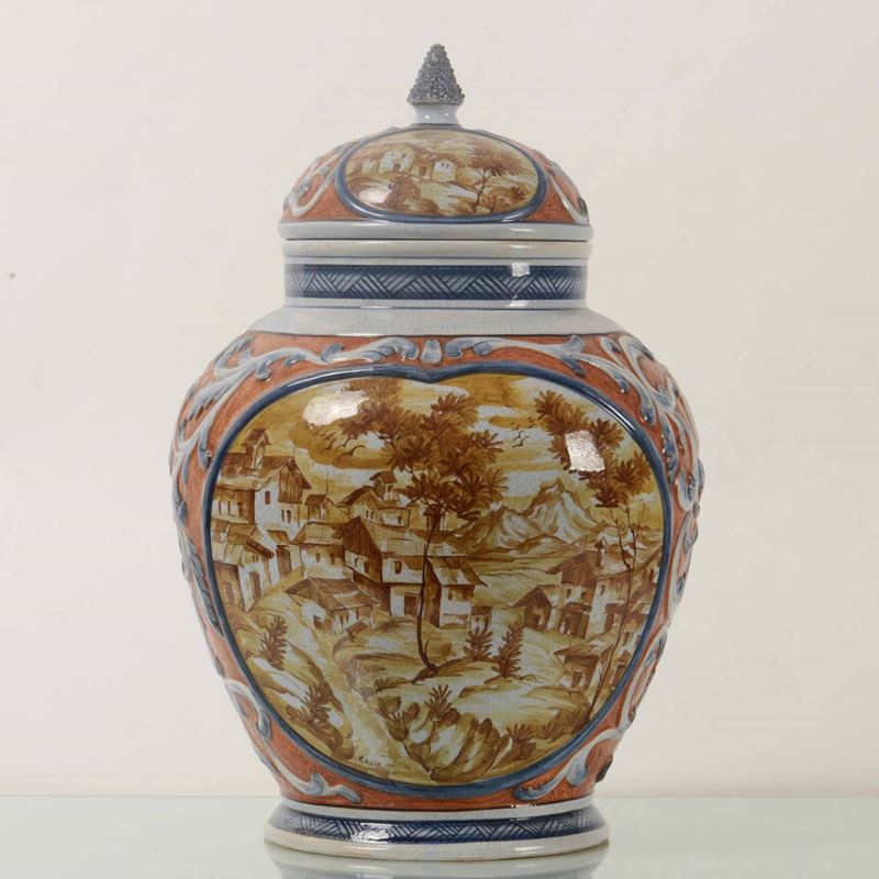 Vaso con coperchio Probabilmente Inghilterra, XX secolo  - Asta Ceramiche | Cambi Time - I - Cambi Casa d'Aste