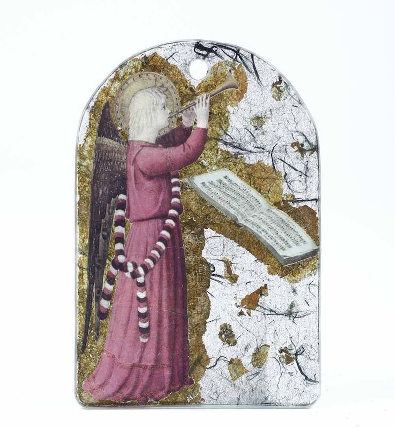 Miniatura su vetro con angelo musicante.  - Auction The Bucci-Errani collections in Faenza - Cambi Casa d'Aste