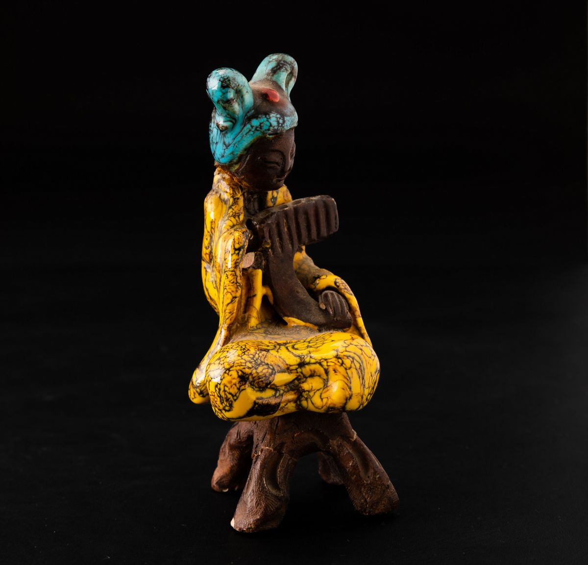 Figura di Fanciulla in Terracotta Parzialmente Invetriata, Cina, Dinastia Qing, XIX Secolo