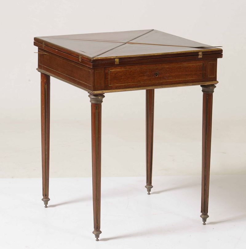 Tavolino da gioco lastronato  - Auction Antiques | Timed Auction - Cambi Casa d'Aste