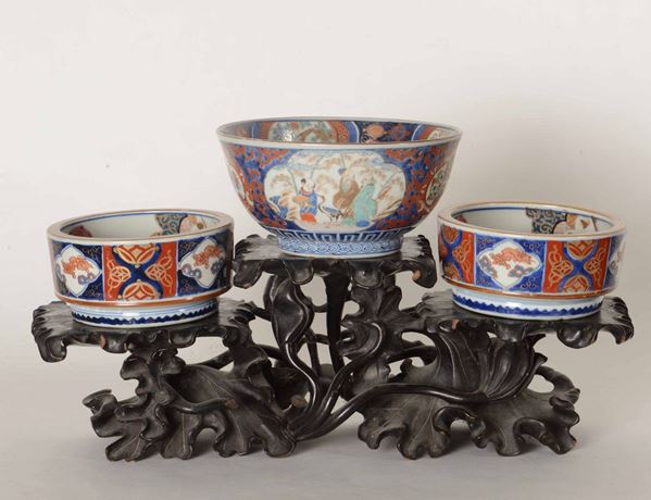 Three Imari porcelain bowls, Japan, Meiji period