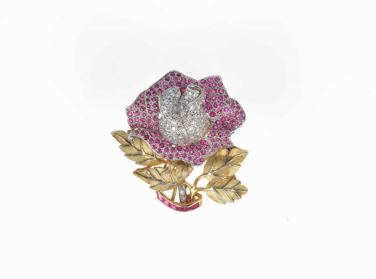 Anello Rosa con Pavè di Rubini e Diamanti