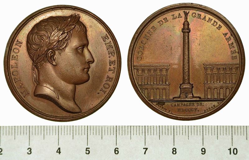 COLONNA DI PIAZZA VENDOME A PARIGI. Medaglia in bronzo 1805.  - Auction Numismatics - Cambi Casa d'Aste