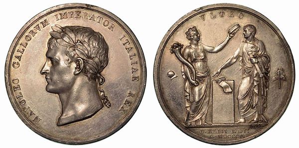 INCORONAZIONE A MILANO DI NAPOLEONE A RE D’ITALIA. Medaglia in argento 1805.