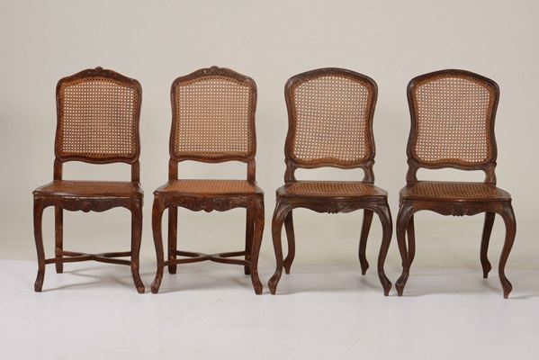 Due coppie di sedie in stile Luigi XV