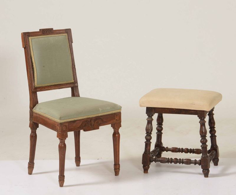 Panchetto e sedia in legno intagliato  - Asta Da una collezione genovese | Cambi Time - I - Cambi Casa d'Aste