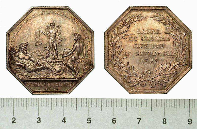 APERTURA DEL CANAL DU CENTRE TRA LOIRA E SAONA. Medaglia ottagonale anno VII (1792), Parigi.  - Auction Numismatics - Cambi Casa d'Aste