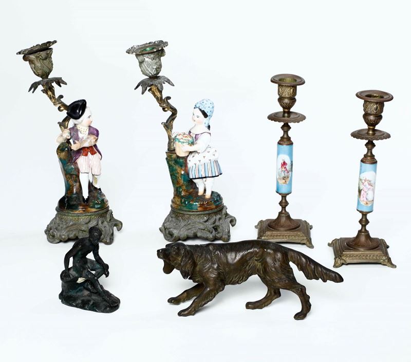 Due coppie di candelieri in metallo e porcellana  - Asta Da una collezione genovese | Cambi Time - I - Cambi Casa d'Aste