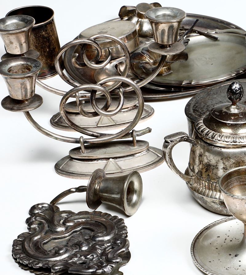 Lotto di oggetti in argento, varie manifatture del XX secolo  - Asta Da una collezione genovese | Cambi Time - I - Cambi Casa d'Aste