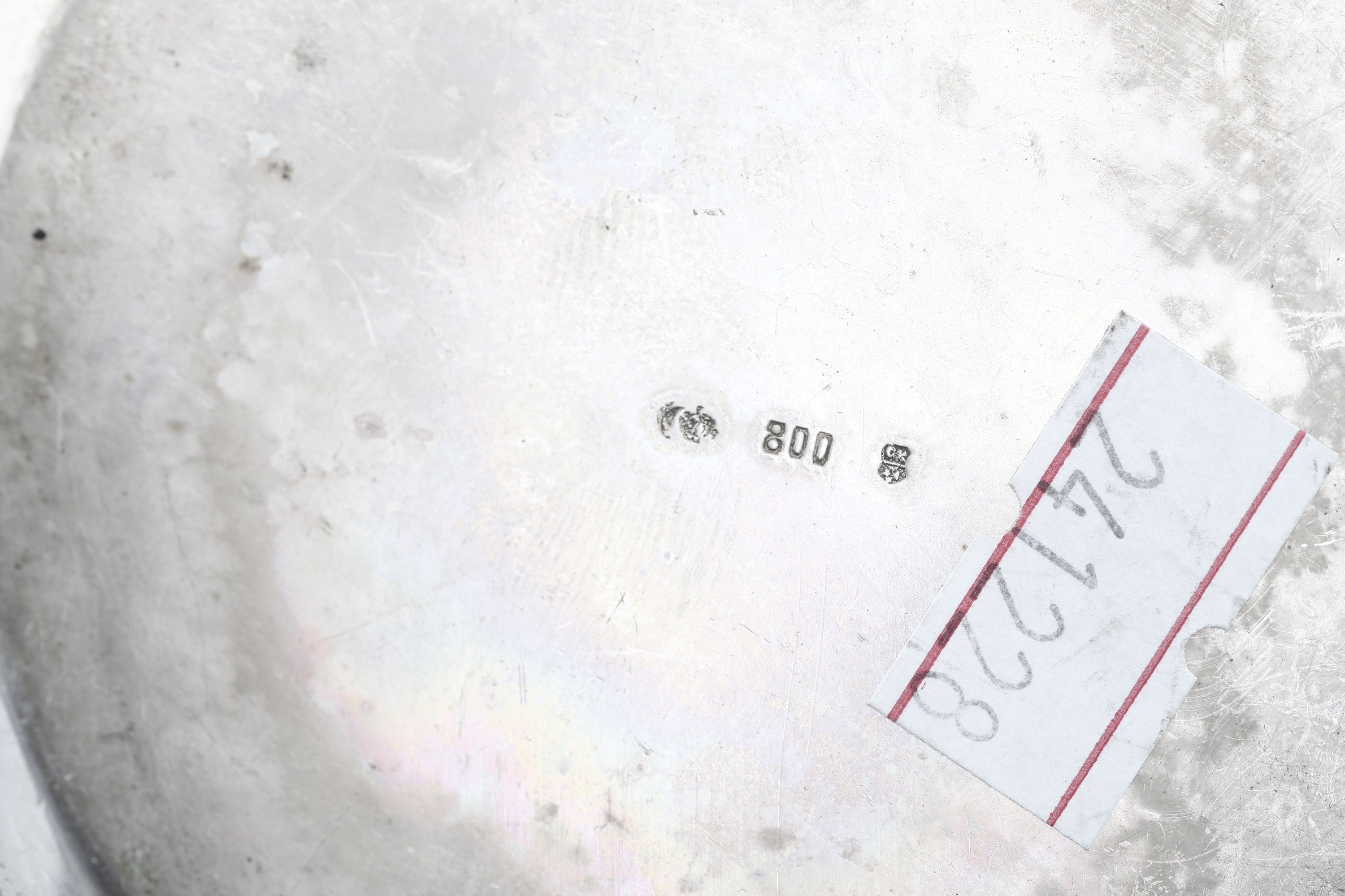 Lotto di vari oggetti in argento, manifatture del XX secolo, peso totale 900 grammi