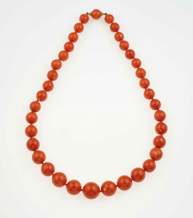 Graduated coral necklace  - Auction Fine Jewels - Cambi Casa d'Aste