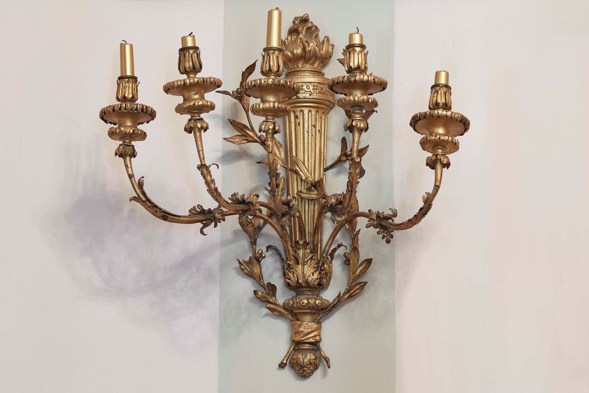 Coppia di Appliques a Cinque Fiamme. Ambito di Giocondo Arbertolli (1742-1839), Milano Fine XVIII...