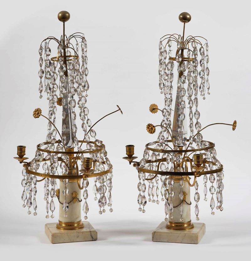 Coppia di girandoles a tre luci. XIX secolo  - Auction Palazzo Loschi Zileri dal Verme - Cambi Casa d'Aste
