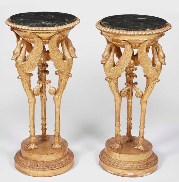 Coppia di importanti fioriere in legno scolpito e dorato. Milano 1830 - 1840