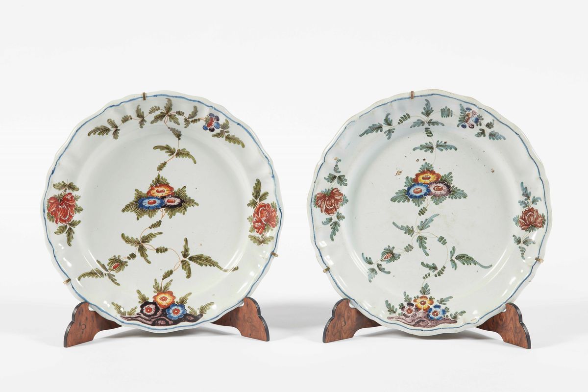 Assortimento di 46 Piatti “a Blanser” Nove, Manifattura Antonibon, 1740-1760