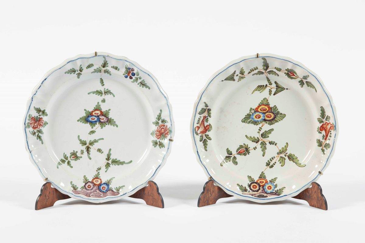 Assortimento di 46 Piatti “a Blanser” Nove, Manifattura Antonibon, 1740-1760