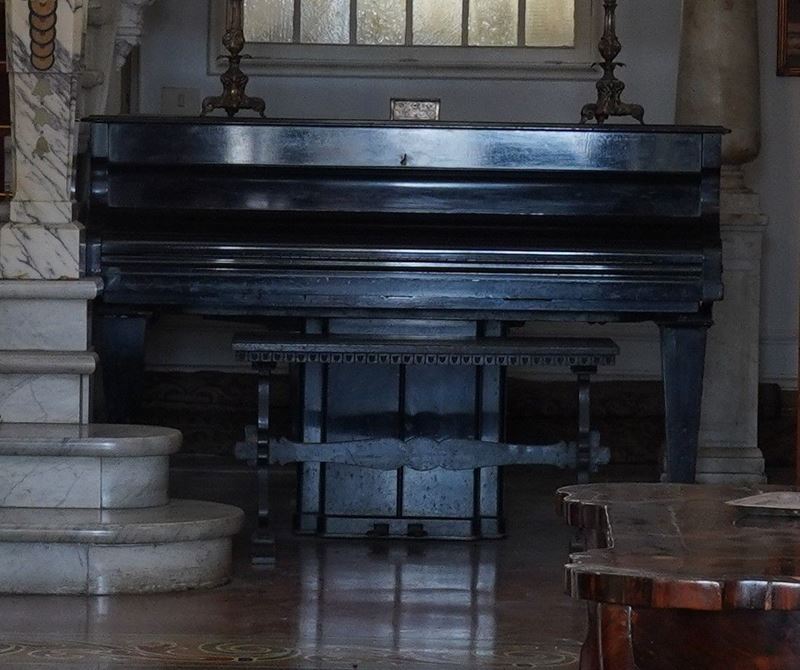Pianoforte a mezza coda  - Auction From a Genoese family | Cambi Time - I - Cambi Casa d'Aste