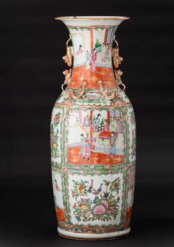 A Famille Rose vase, China, Qing Dynasty
