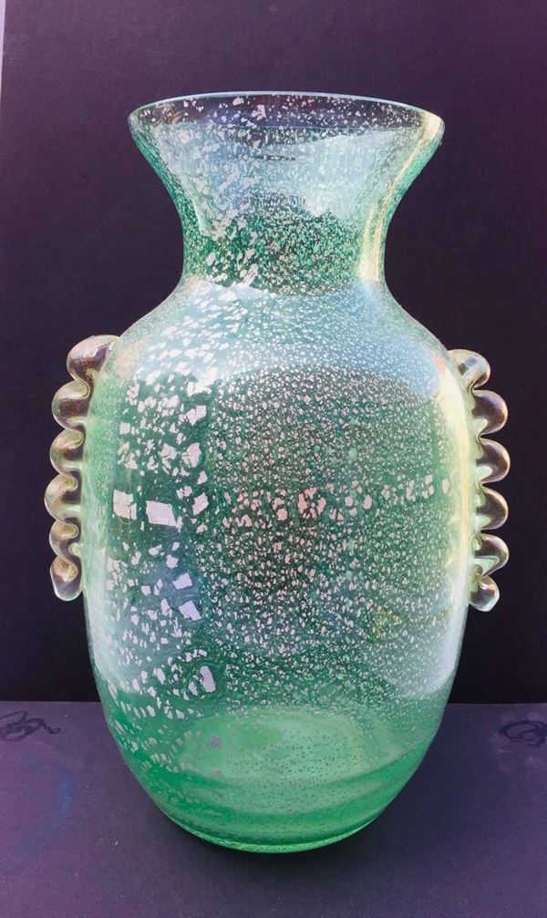 Grande vaso in vetro verde, XX secolo