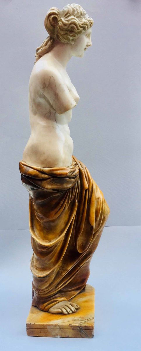 Venere di Milo. Manifattura di Volterra Inizi 900